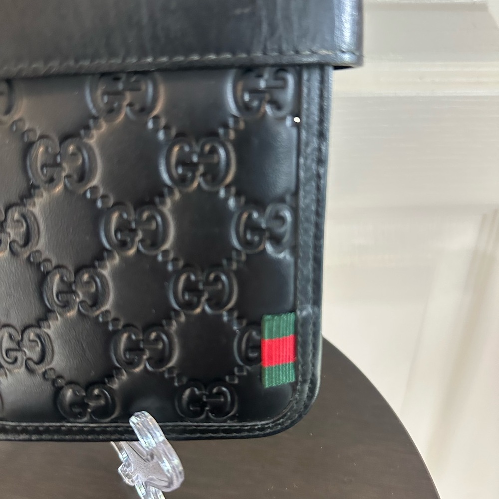 Gucci Guccissima Tablet Cover Case - Black GG Monogram - Authentic - EUC - Picture 3 of 12
